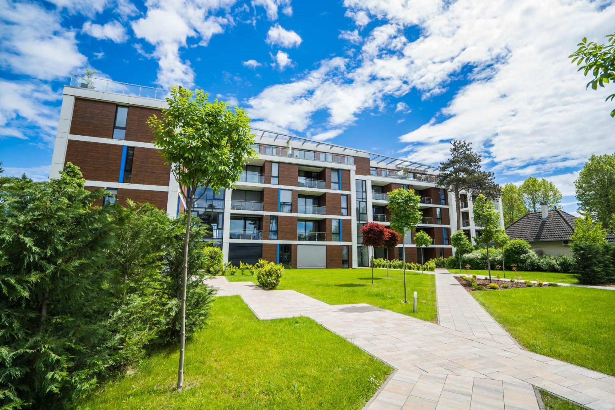 Mf Port Azur Wellness Apartments Siófok Exterior foto